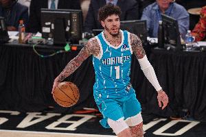 流量给你拉满了！三球30+5+10 加时上演关键失误+上篮绝杀！