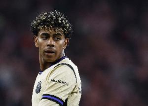 无缘四强！亚马尔本赛季造良机、过人、造犯规等关键数据领跑欧冠