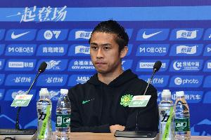 张玉宁赛前：全队做好了面对强敌的准备，会继续在球场上全力以赴