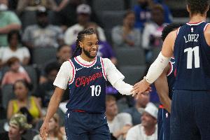 加兰：这不是我们想要的结局 但我为球队骄傲 15名球员都拼尽全力