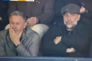 不看欧冠考察谁呢？巴黎对阵拜仁比赛期间，瓜帅在现场观战英甲