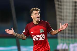 纳萨里奥在河南有4个禁区外进球，自12年来球队远射进球并列最多