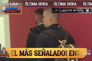 情绪低落！皇马众将离开安联球场时，并不想接受采访！