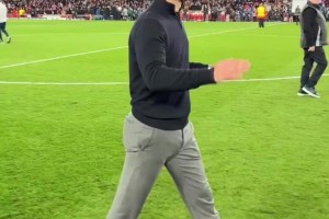 已是传奇！塔帅率阿森纳连续2次打进四强，此前140年队史从未做到