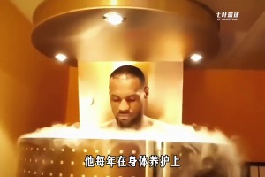这居然不是AI？红队69号向裁判摊手 结果天降木板砸中队友